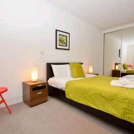 Luxury Holiday Let @ London City Экстерьер фото